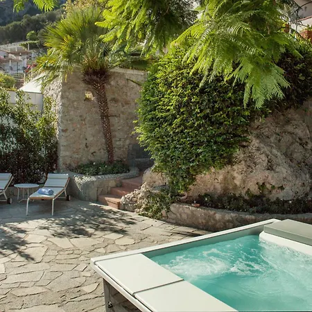 Lhp Executive Design