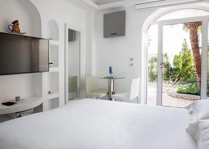 Lhp Executive Design Apartment